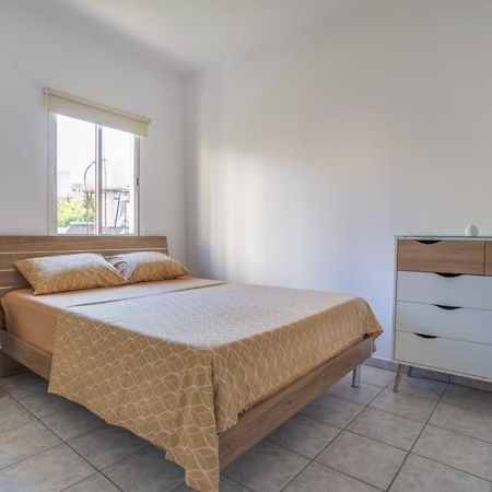 Downtown Larnaca Apartment ภายนอก รูปภาพ